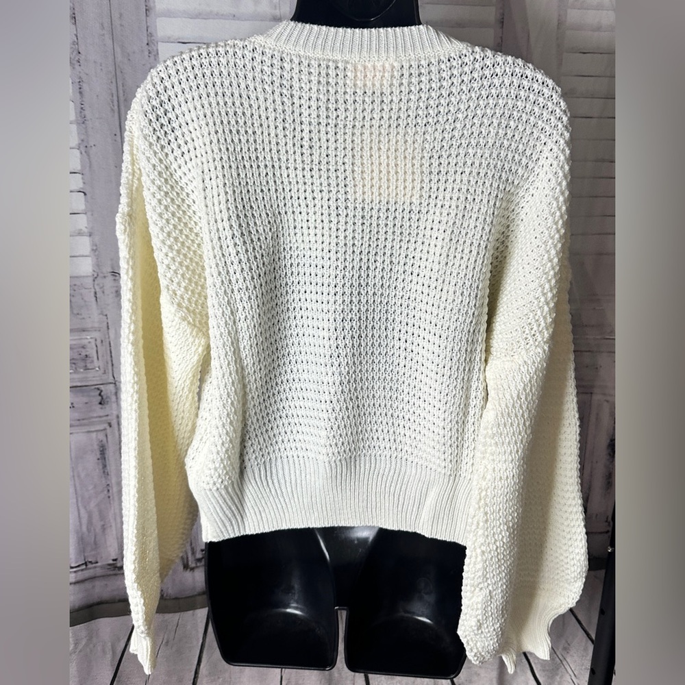 Knit sweater - Picture 5 of 9